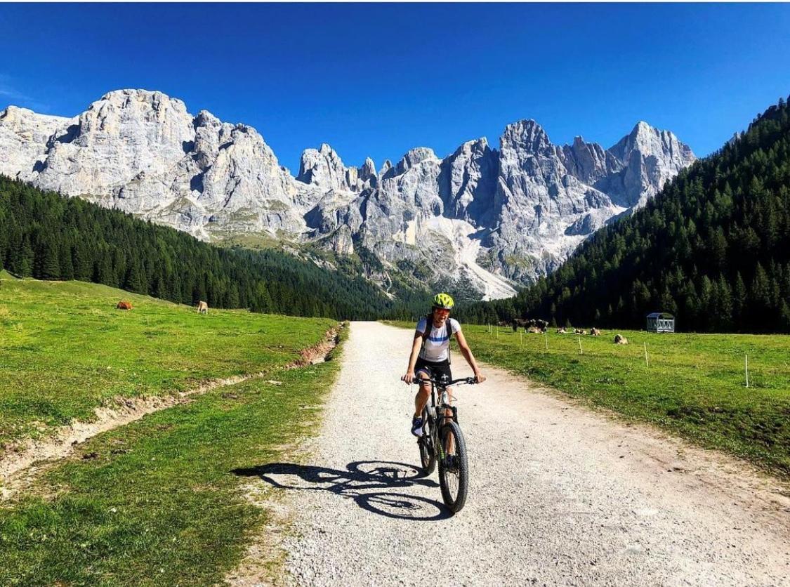 Hotel Isolabella Wellness فيرا دي بريميرو المظهر الخارجي الصورة